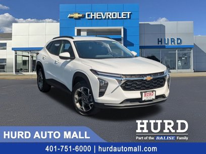 New 2025 Chevrolet Trax LT w/ Driver Confidence Package