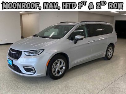 Used 2023 Chrysler Pacifica Limited
