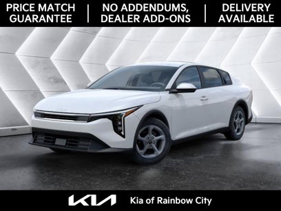 New 2025 Kia K4 LXS