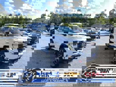 New 2024 GMC Acadia AT4