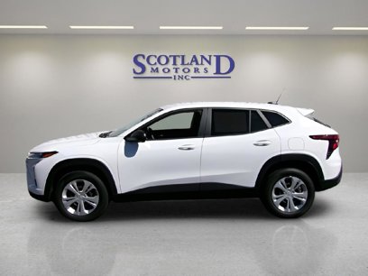 Used 2025 Chevrolet Trax LS