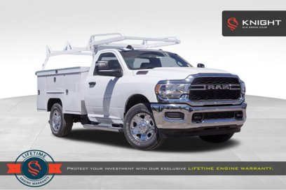 New 2024 RAM 2500 Tradesman w/ Chrome Appearance Group