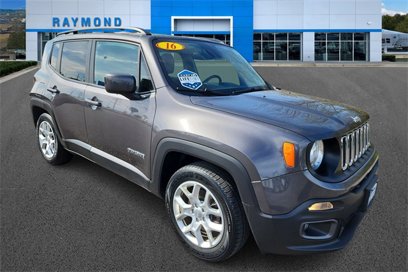 Used 2016 Jeep Renegade Latitude w/ Cold Weather Group
