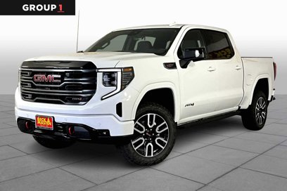 New 2025 GMC Sierra 1500 AT4 w/ AT4 Premium Package