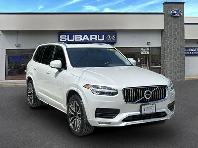 Used 2022 Volvo XC90 T5 Momentum w/ Climate Package