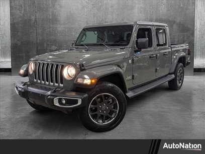 Used 2022 Jeep Gladiator Overland w/ Popular Equipment Package