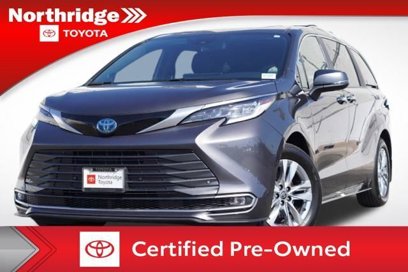 Certified 2025 Toyota Sienna Limited