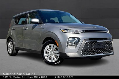 Used 2022 Kia Soul LX