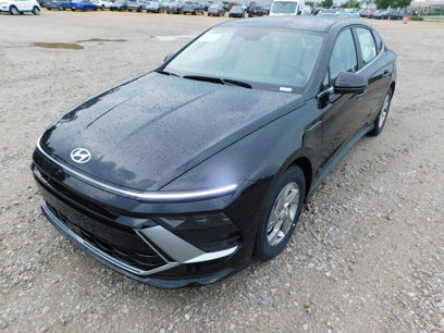 New 2025 Hyundai Sonata SE
