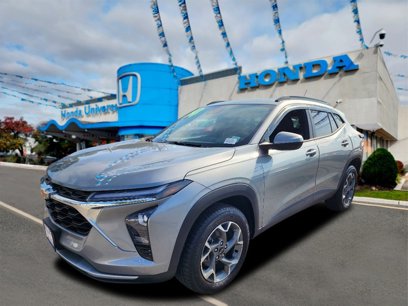 Used 2024 Chevrolet Trax LT