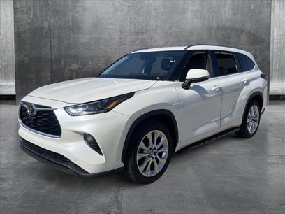 Used 2021 Toyota Highlander Limited