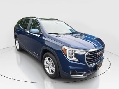 Used 2022 GMC Terrain SLE w/ Driver Convenience Package