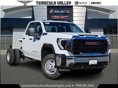 New 2024 GMC Sierra 3500 Pro w/ Fleet Convenience Package
