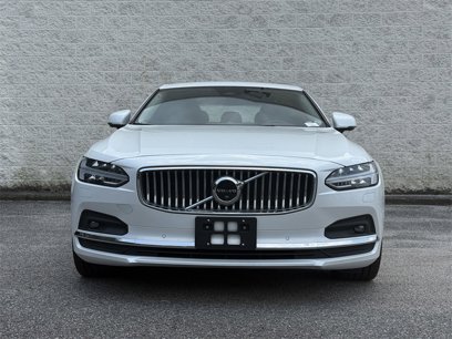 Used 2023 Volvo S90 B6 Ultimate w/ Lounge Package