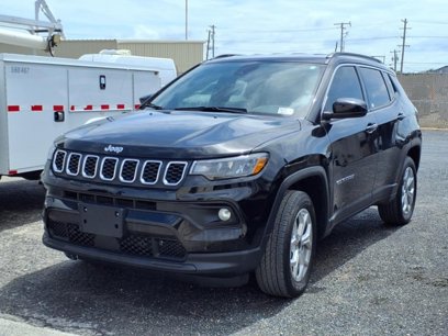 Used 2025 Jeep Compass Latitude w/ Convenience Group