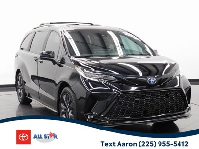 Certified 2025 Toyota Sienna XSE