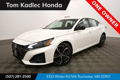 Used 2023 Nissan Altima 2.5 SR