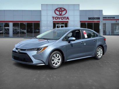 New 2025 Toyota Corolla LE