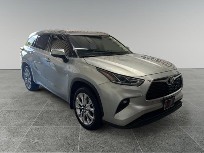 Used 2024 Toyota Highlander Limited