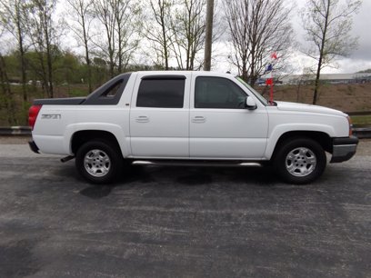 Used 2005 Chevrolet Avalanche Z71 w/ Sun And Sound Package