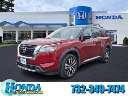 Used 2023 Nissan Pathfinder Platinum