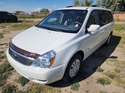 Used 2012 Kia Sedona LX