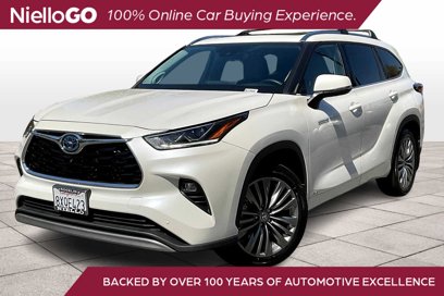 Used 2021 Toyota Highlander Platinum
