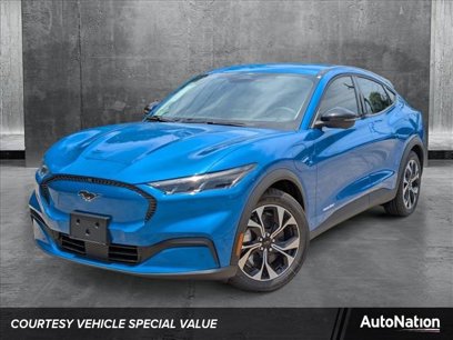 New 2025 Ford Mustang Mach-E Select w/ Comfort Package Lite