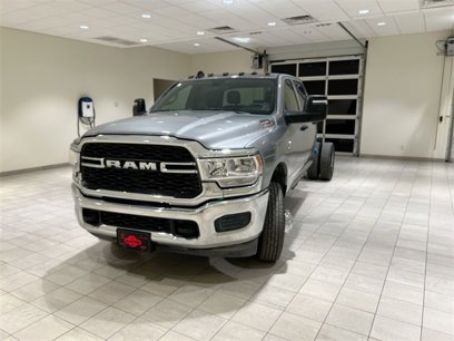 New 2024 RAM 3500 Tradesman w/ Chrome Appearance Group