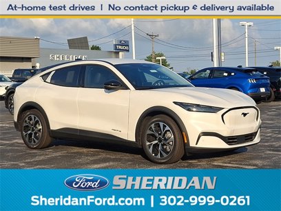 New 2025 Ford Mustang Mach-E Select w/ Comfort Package Lite