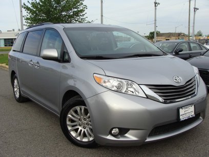 Used 2012 Toyota Sienna XLE