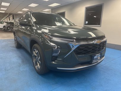 New 2025 Chevrolet Trax LT w/ Driver Confidence Package