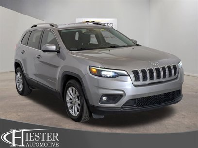 Used 2019 Jeep Cherokee Latitude w/ Popular Appearance Group