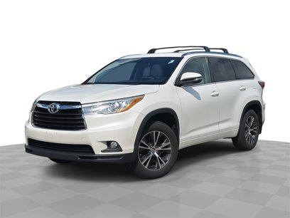 Used 2016 Toyota Highlander XLE