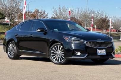 Used 2018 Kia Cadenza Premium w/ Paint Protection Package