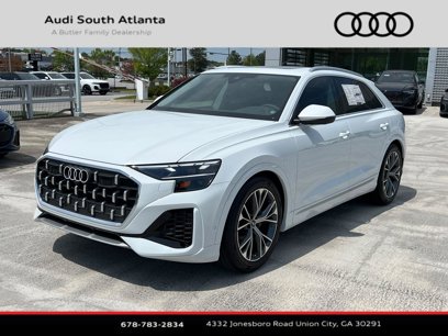 New 2025 Audi Q8 Premium Plus