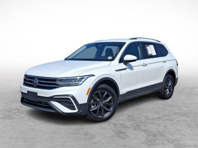 Used 2023 Volkswagen Tiguan SE