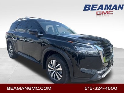 Used 2023 Nissan Pathfinder SL