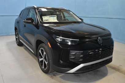 New 2025 Volkswagen Tiguan SE