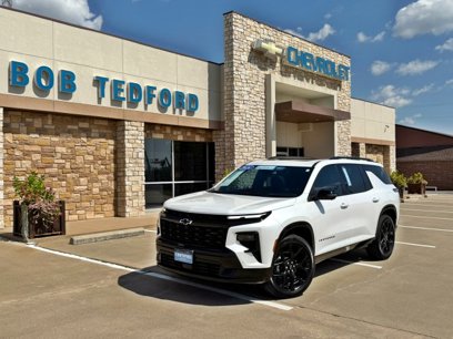 Certified 2024 Chevrolet Traverse RS w/ LPO, Floor Liner Package