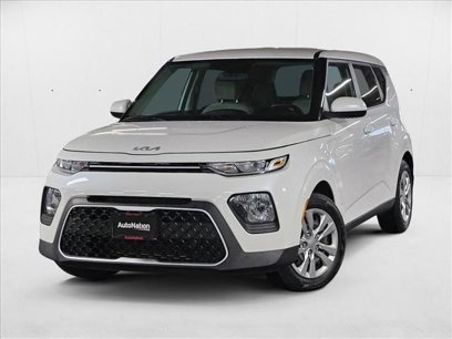 Used 2022 Kia Soul LX