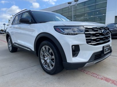 Used 2025 Ford Explorer Active w/ Active Comfort Package