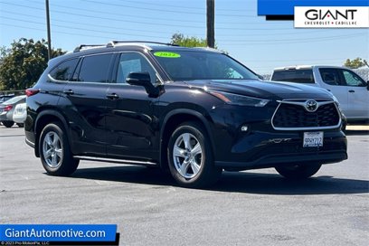 Used 2022 Toyota Highlander XLE