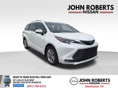 Used 2024 Toyota Sienna Platinum