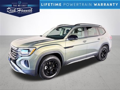New 2025 Volkswagen Atlas Peak Edition SE