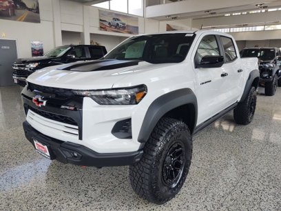 New 2025 Chevrolet Colorado ZR2 w/ ZR2 Bison Edition