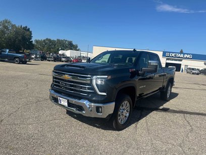 New 2025 Chevrolet Silverado 3500 LTZ w/ LTZ Plus Package