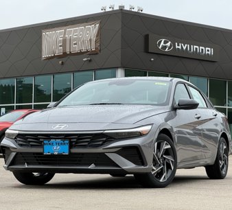 New 2025 Hyundai Elantra Sport