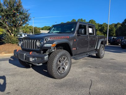 Used 2024 Jeep Gladiator Mojave w/ Technology Group