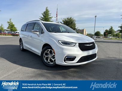 Certified 2022 Chrysler Pacifica Limited